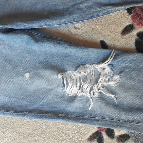 Vintage 90s Levi's 501 Distressed High Waisted Jeans 26X26 - Picture 4 of 17